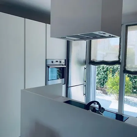 Lejlighed Casa Al Mare, Moderna Con Piscina E Giardino! Lido di Jesolo