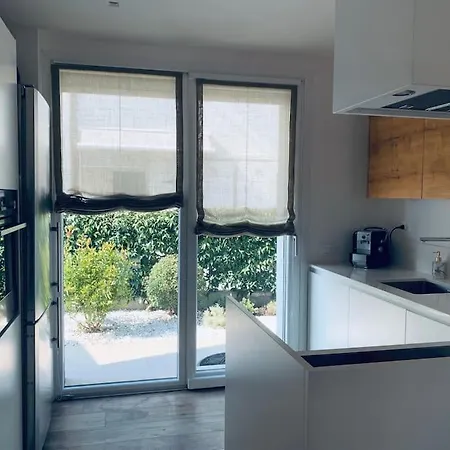 Apartament Casa Al Mare, Moderna Con Piscina E Giardino! Lido di Jesolo