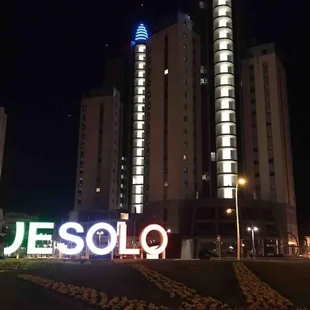 Casa Al Mare, Moderna Con Piscina E Giardino! Lido di Jesolo