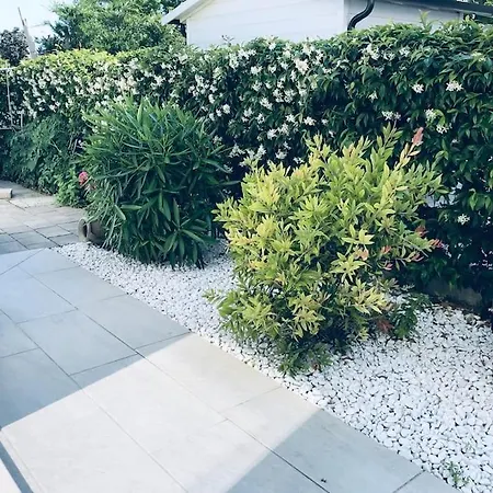 Apartament Casa Al Mare, Moderna Con Piscina E Giardino! Lido di Jesolo